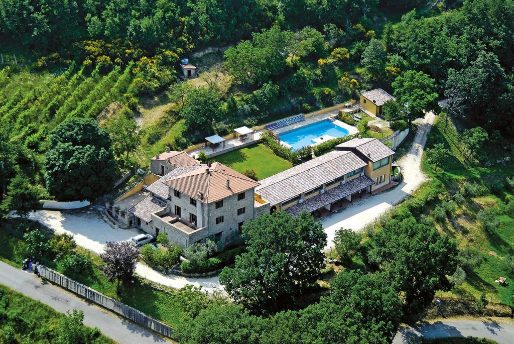 Le Torracce Agriturismo Olistico Valfabbrica Exterior photo